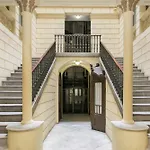 Stunning Apartment Bruc